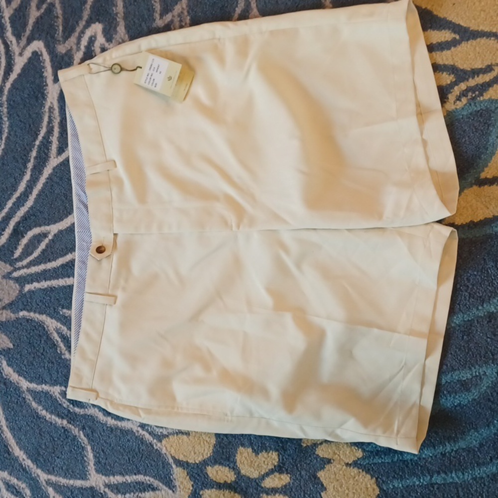 Donald Ross mens ss 42 shorts